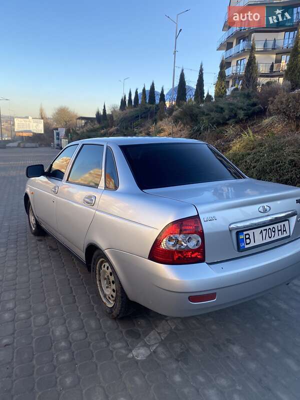 Седан ВАЗ / Lada 2170 Priora 2012 в Тернополе