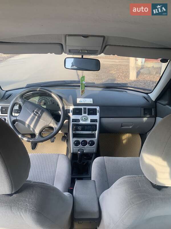 Седан ВАЗ / Lada 2170 Priora 2007 в Калиновке фото 12 Седан ВАЗ / Lada 2170 Priora 2007 в Калиновке