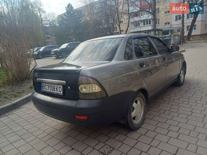 Седан ВАЗ / Lada 2170 Priora 2008 в Львове
