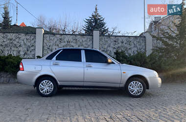 Седан ВАЗ 2170 Priora 2012 в 