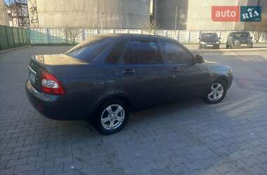 Седан ВАЗ 2170 Priora 2012 в 