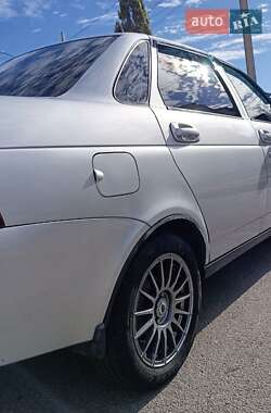 Седан ВАЗ 2170 Priora 2012 в 