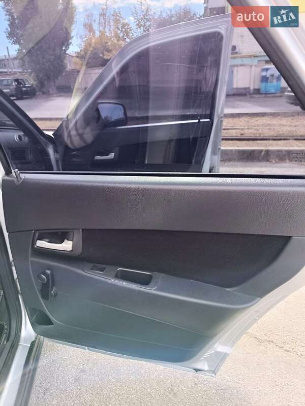 Седан ВАЗ / Lada 2170 Priora 2012 в Харькове