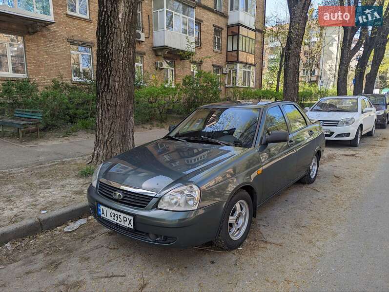 Седан ВАЗ 2170 Priora 2011 в 