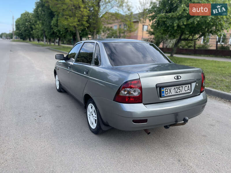 Седан ВАЗ / Lada 2170 Priora 2008 в Золотоноше фото 5 Седан ВАЗ / Lada 2170 Priora 2008 в Золотоноше