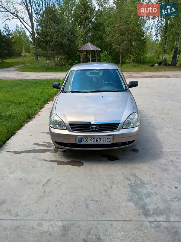 Седан ВАЗ / Lada 2170 Priora 2007 в Славуте