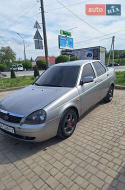 Седан ВАЗ 2170 Priora 2008 в Скале-Подольской