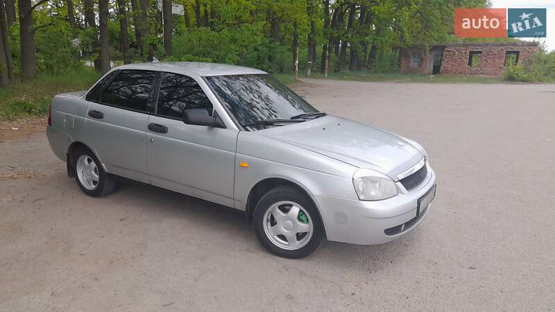 Седан ВАЗ / Lada 2170 Priora 2007 в Умані