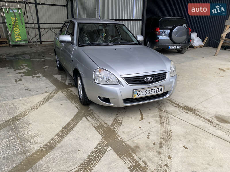 Седан ВАЗ / Lada 2170 Priora 2012 в Черновцах