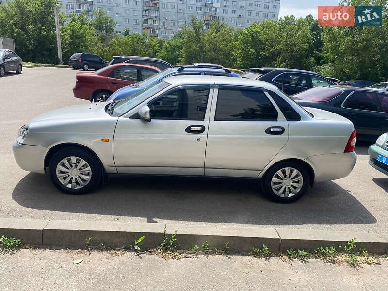 Седан ВАЗ / Lada 2170 Priora 2007 в Харькове