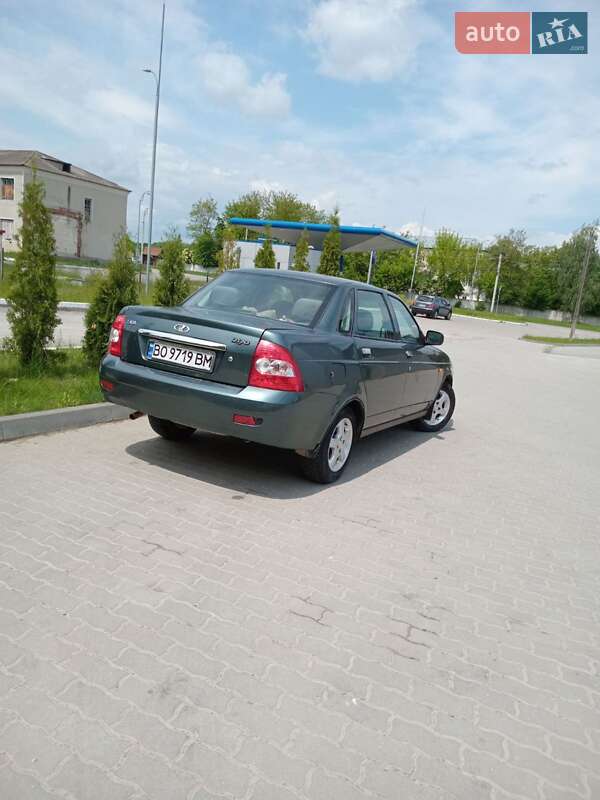 Седан ВАЗ / Lada 2170 Priora 2007 в Гусятине