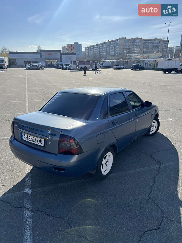 Седан ВАЗ / Lada 2170 Priora 2008 в Киеве