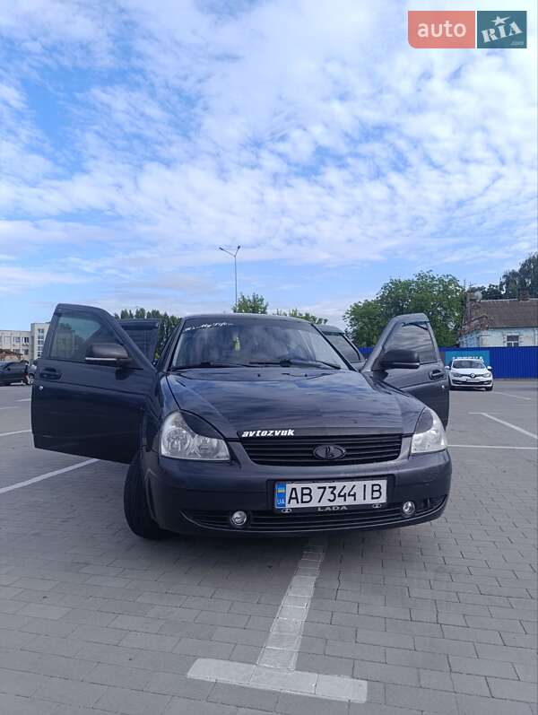 Седан ВАЗ / Lada 2170 Priora 2009 в Вінниці