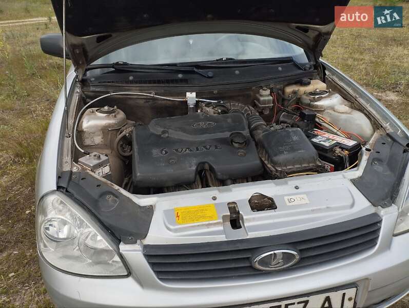 Седан ВАЗ / Lada 2170 Priora 2008 в Шостке