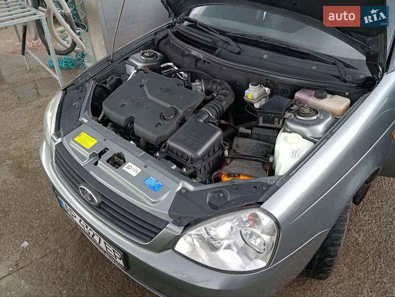 Седан ВАЗ / Lada 2170 Priora 2011 в Запорожье фото 11 Седан ВАЗ / Lada 2170 Priora 2011 в Запорожье