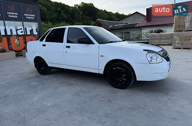 Седан ВАЗ 2170 Priora 2010 в 