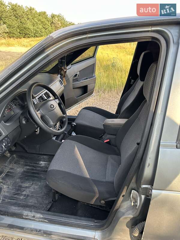 Седан ВАЗ / Lada 2170 Priora 2008 в Первомайске фото 12 Седан ВАЗ / Lada 2170 Priora 2008 в Первомайске