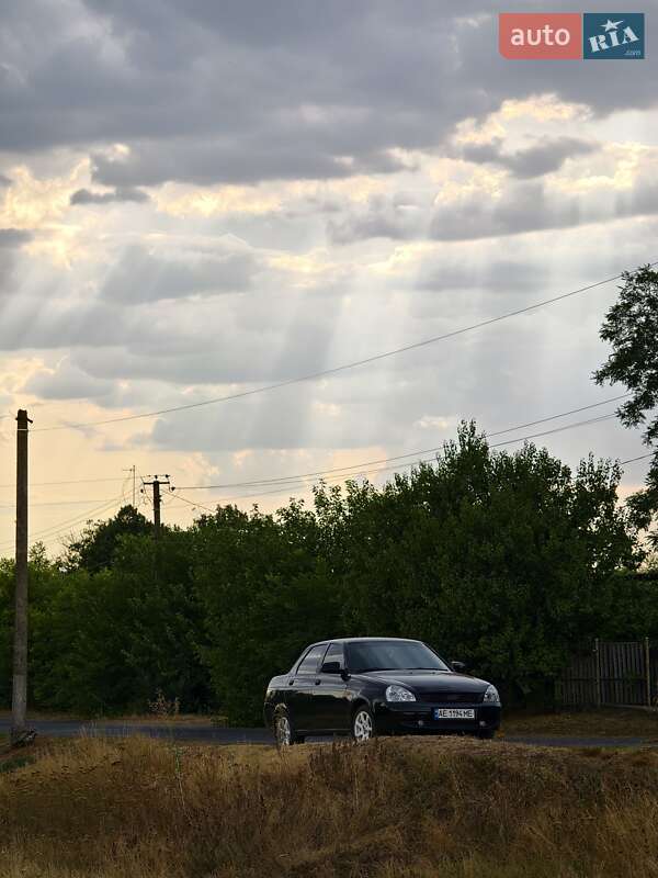 Седан ВАЗ / Lada 2170 Priora 2010 в Кривому Розі