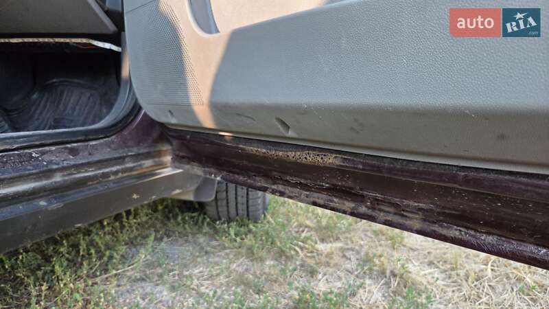 Седан ВАЗ / Lada 2170 Priora 2010 в Кременчуці