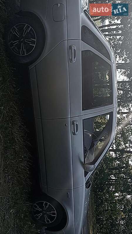 Седан ВАЗ / Lada 2170 Priora 2012 в Умани фото 5 Седан ВАЗ / Lada 2170 Priora 2012 в Умани