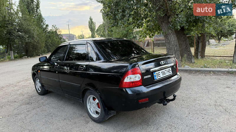 Седан ВАЗ / Lada 2170 Priora 2008 в Новом Буге