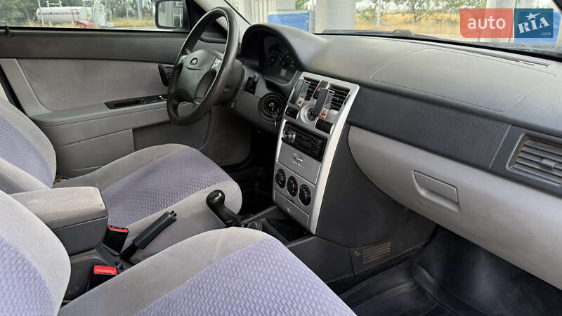 Седан ВАЗ / Lada 2170 Priora 2008 в Новом Буге