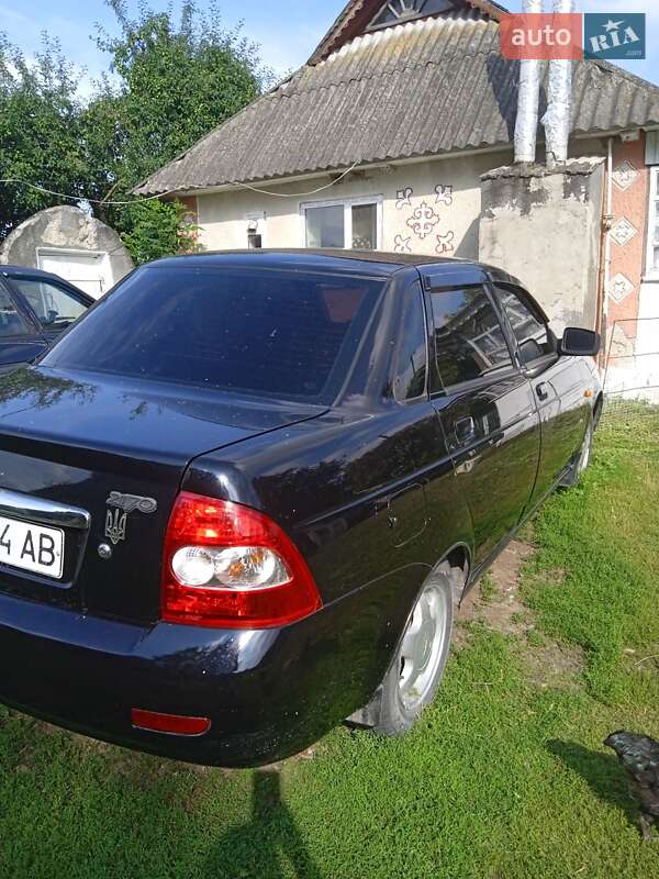 Седан ВАЗ / Lada 2170 Priora 2007 в Белогорье