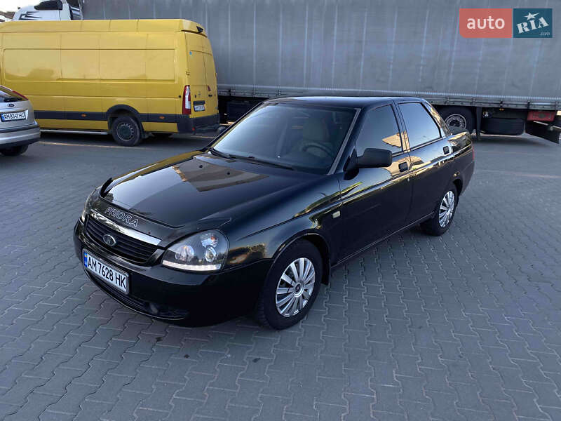 Седан ВАЗ 2170 Priora 2008 в 
