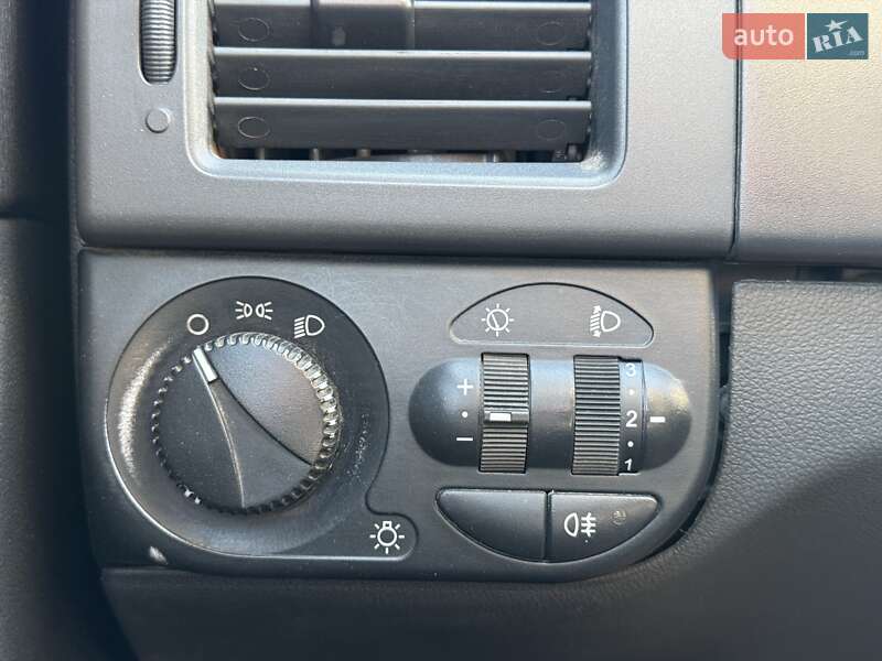 Седан ВАЗ / Lada 2170 Priora 2011 в Запорожье