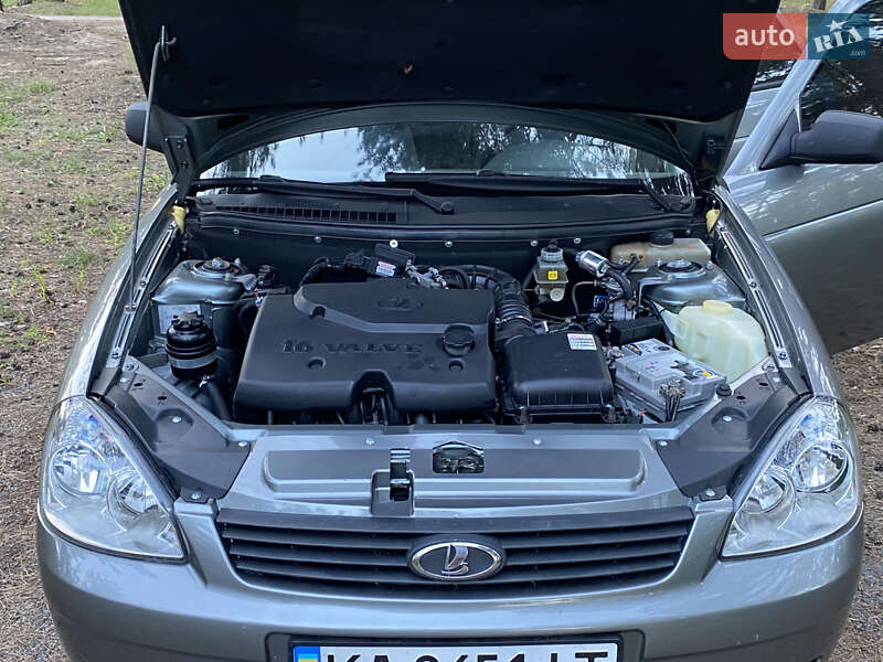 Седан ВАЗ / Lada 2170 Priora 2008 в Києві