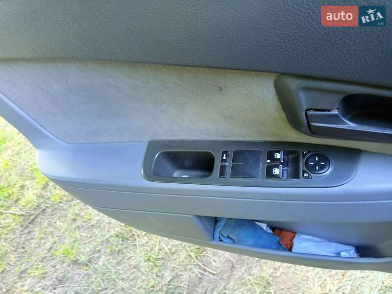 Седан ВАЗ / Lada 2170 Priora 2007 в Нововолынске фото 6 Седан ВАЗ / Lada 2170 Priora 2007 в Нововолынске