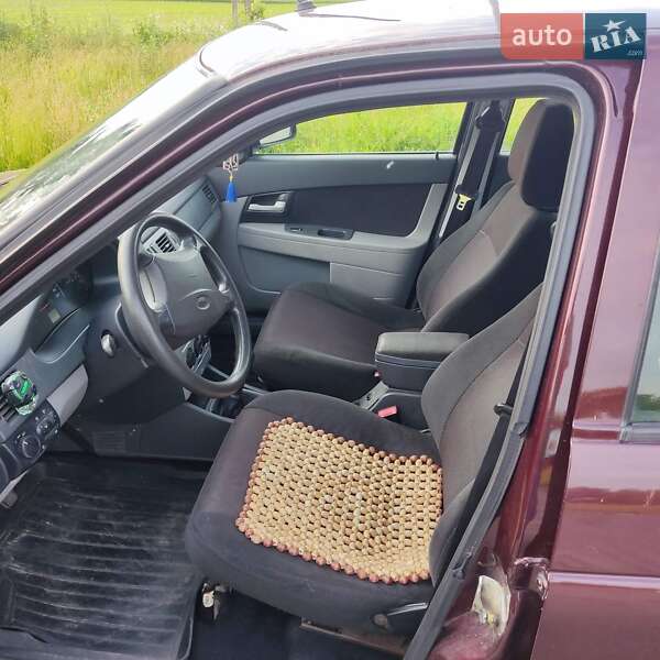 Седан ВАЗ / Lada 2170 Priora 2010 в Мені