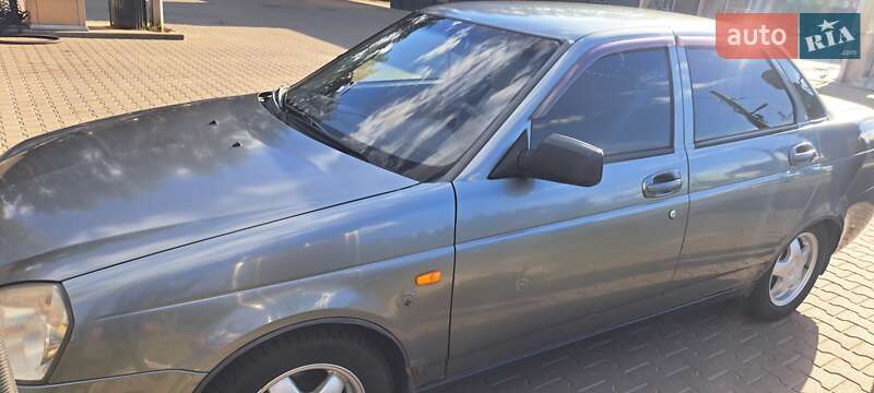 Седан ВАЗ / Lada 2170 Priora 2008 в Киеве фото 24 Седан ВАЗ / Lada 2170 Priora 2008 в Киеве