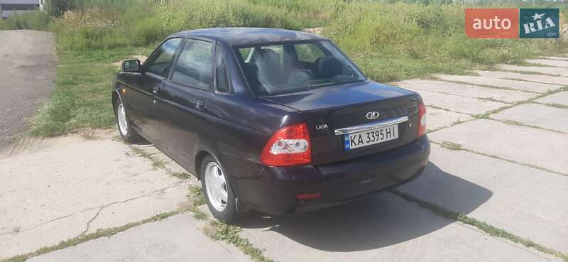 Седан ВАЗ / Lada 2170 Priora 2007 в Киеве