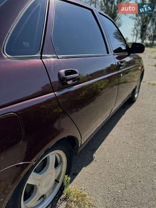 Седан ВАЗ / Lada 2170 Priora 2011 в Слов'янську