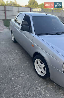 Седан ВАЗ 2170 Priora 2012 в 