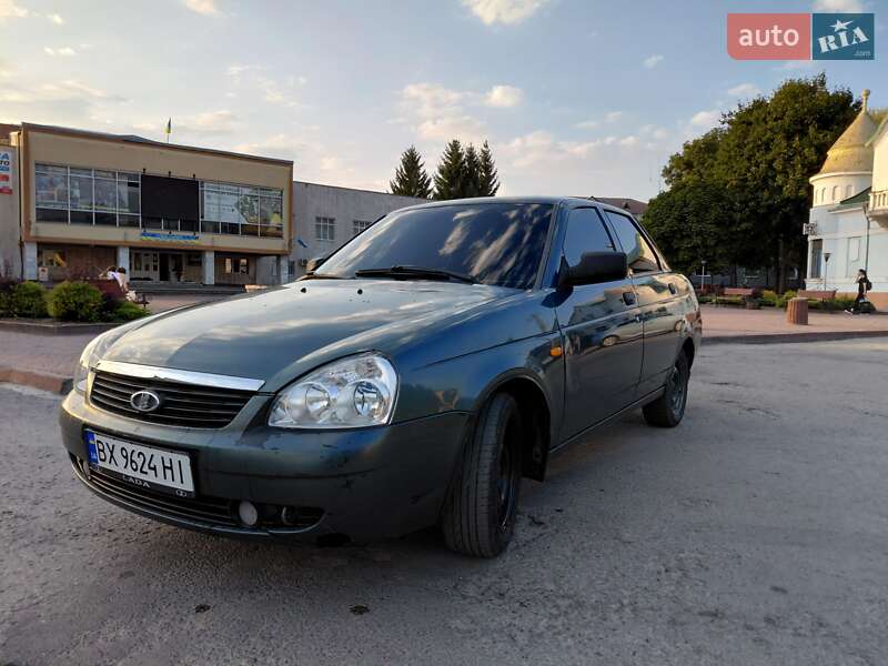 Седан ВАЗ / Lada 2170 Priora 2009 в Волочиске
