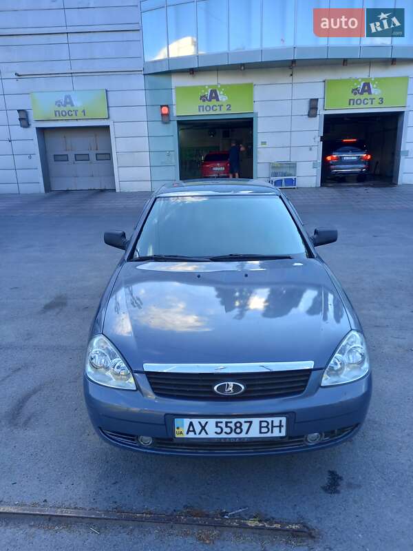 Седан ВАЗ / Lada 2170 Priora 2008 в 