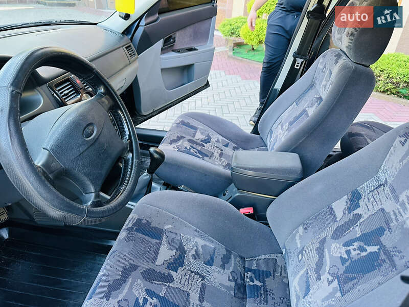 Седан ВАЗ / Lada 2170 Priora 2008 в Тячеве