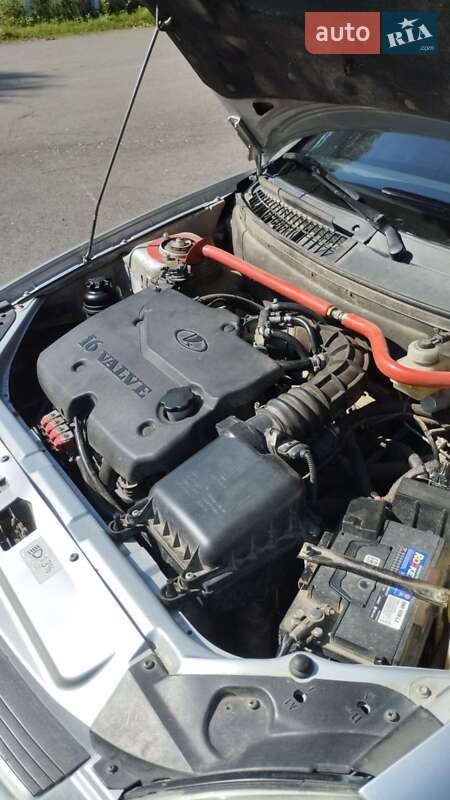 Седан ВАЗ / Lada 2170 Priora 2010 в Красилові фото 25 Седан ВАЗ / Lada 2170 Priora 2010 в Красилові