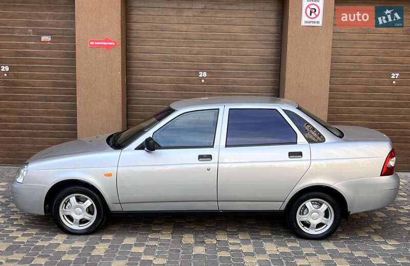 Седан ВАЗ / Lada 2170 Priora 2008 в Виннице