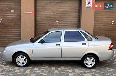 Седан ВАЗ 2170 Priora 2008 в 