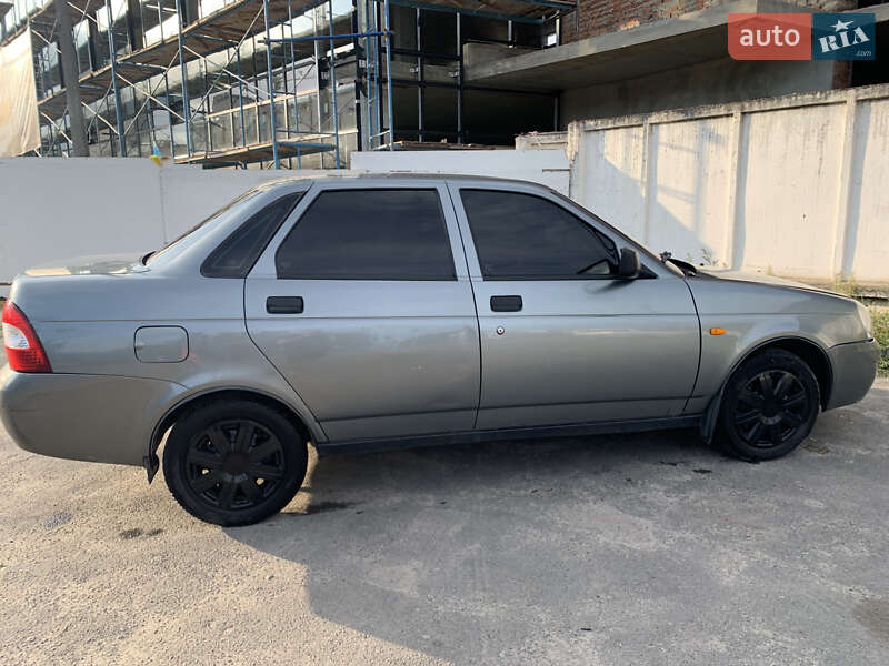 Седан ВАЗ / Lada 2170 Priora 2008 в Ивано-Франковске