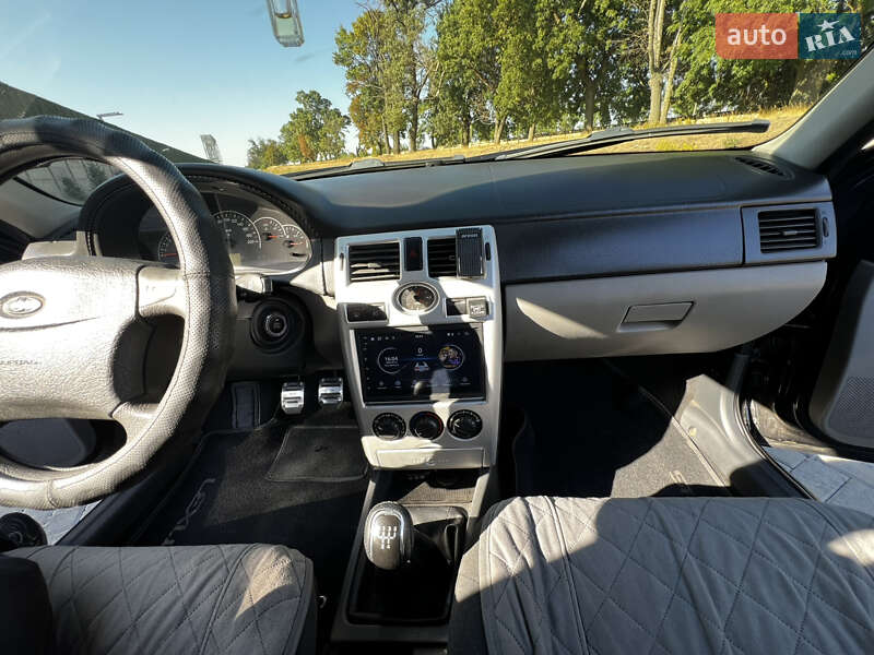 Седан ВАЗ / Lada 2170 Priora 2008 в Одессе фото 10 Седан ВАЗ / Lada 2170 Priora 2008 в Одессе