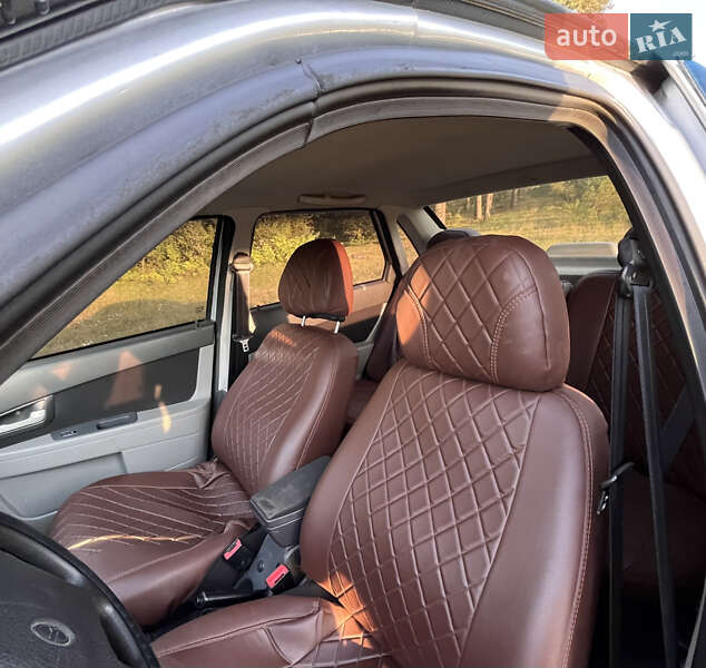 Седан ВАЗ / Lada 2170 Priora 2010 в Литине