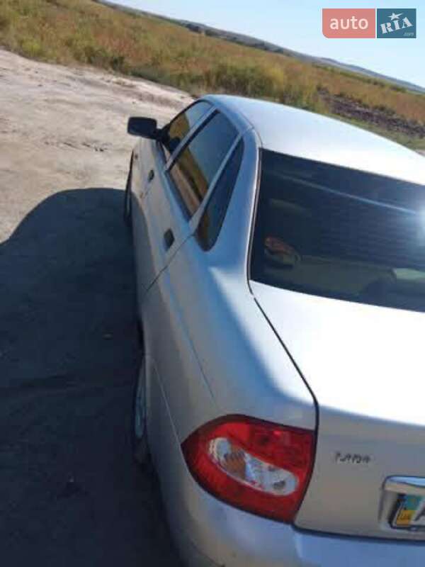 Седан ВАЗ / Lada 2170 Priora 2008 в Товсте фото 8 Седан ВАЗ / Lada 2170 Priora 2008 в Товсте