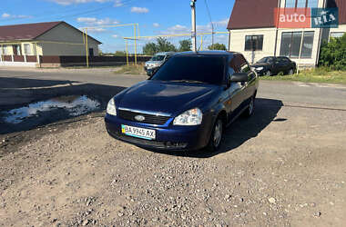 Седан ВАЗ 2170 Priora 2011 в 