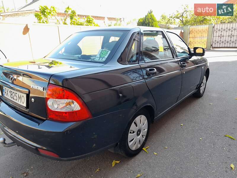 Седан ВАЗ / Lada 2170 Priora 2008 в Харкові