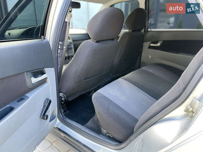 Седан ВАЗ / Lada 2170 Priora 2010 в Львове
