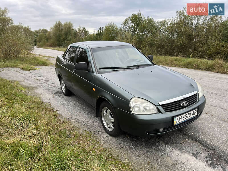 Седан ВАЗ 2170 Priora 2008 в 